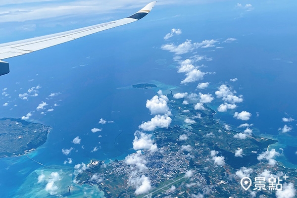此趟微旅行安排飛往日本宮古島上空，欣賞令人驚艷的漸層藍海景