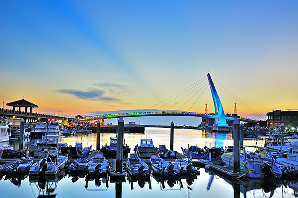 2022新北市河海音樂季的淡水漁人舞台，可以聽音樂又能看夕陽。(圖 / 新北市政府觀光旅遊局，下同)