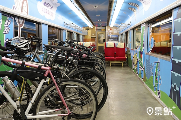 「兩鐵旅遊列車」內部與維他露基金會合作進行彩繪，增添車廂活潑氣息。（圖／雄獅旅遊）