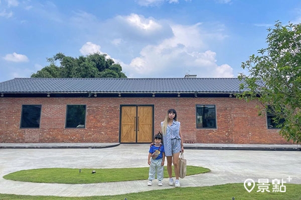紅磚園邸為紅磚瓦頂的老厝改建。(圖／fly_travel1011，下同)