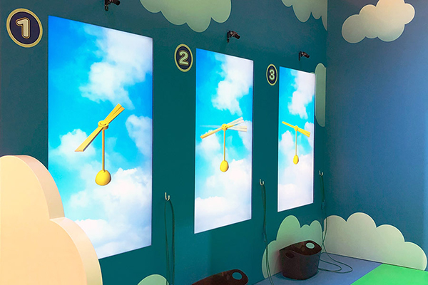 台場的哆啦A夢未來百貨公司，設有免費的秘密道具體驗區。