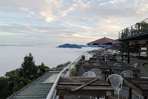 若茵房屋戶外露天座。(圖／若茵房屋，下同)