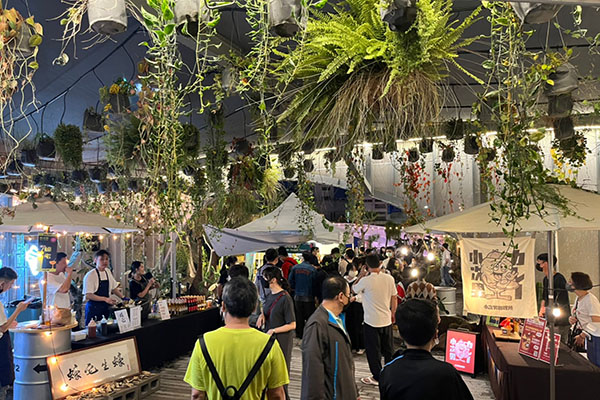 嚼食祭JAZZ TO EAT。(圖/PARK2草悟廣場) 嚼食祭JAZZ TO EAT。(圖/PARK2草悟廣場)