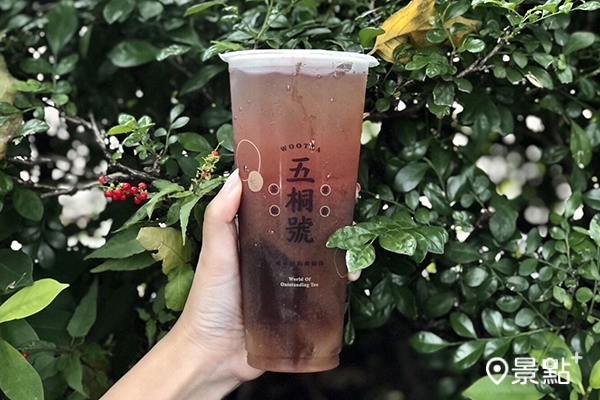 「葡萄冰茶凍飲」每杯79元。