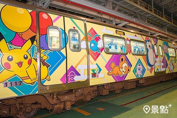 國門開放後,旅客抵達台灣可直接搭乘桃園捷運飛翔皮卡丘彩繪列車。 國門開放後,旅客抵達台灣可直接搭乘桃園捷運飛翔皮卡丘彩繪列車。