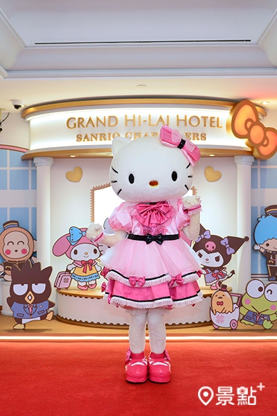 Hello Kitty現身打卡區現場合影