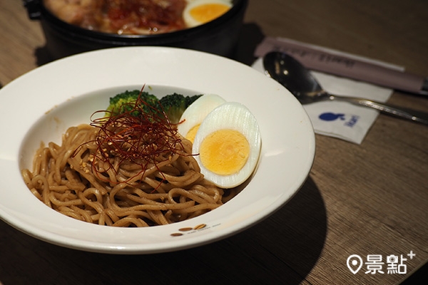 胡椒麻醬麵 胡椒麻醬麵