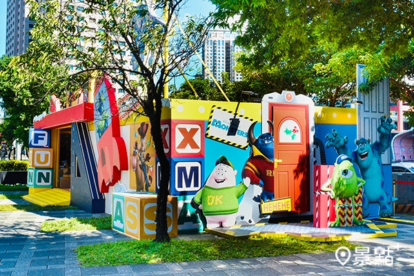 最俏皮的耶誕限定!就在「皮克斯玩聚工作室快閃店」 最俏皮的耶誕限定!就在「皮克斯玩聚工作室快閃店」