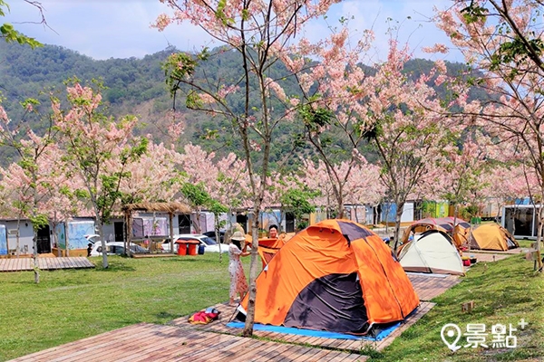 高雄六龜合法露營場-遠山望月露營區 高雄六龜合法露營場-遠山望月露營區