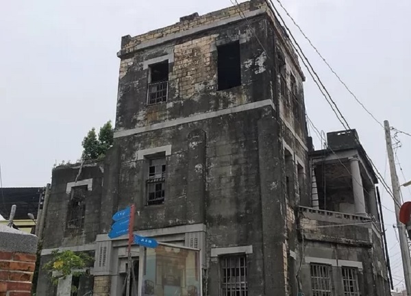 玉騰建築師事務所所示之整修前屋況。