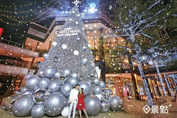 今年信義區香堤大道的銀白聖誕樹。（圖／suimin_n）