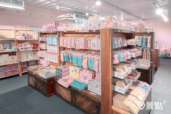 高雄主題店商售區內部。